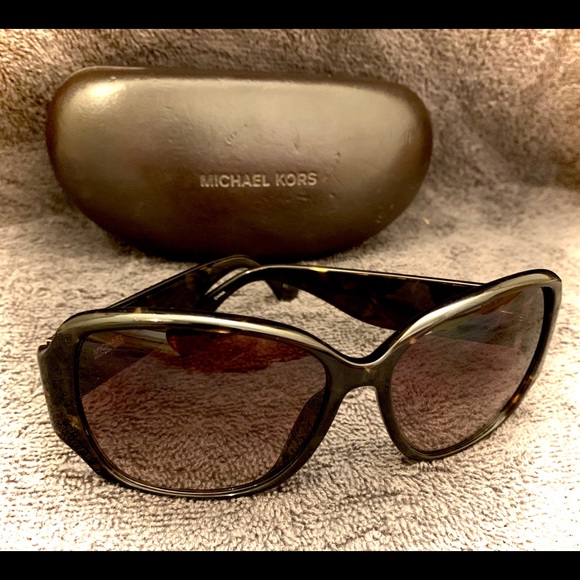 Michael Kors Sunglasses - Picture 2 of 8